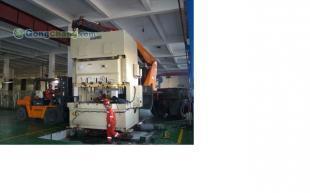 上海普陀区吊车出租与设备搬运 工业机器人制造的高效协作